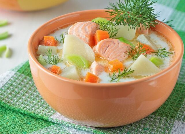 Norwegian salmon soup for those who want to lose weight on the Dukan diet in the switching or fixing phase